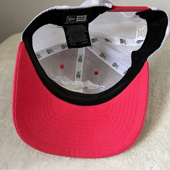 New Era Surf Cantina Cap SnapBack Adjustable Hat - Picture 4 of 6